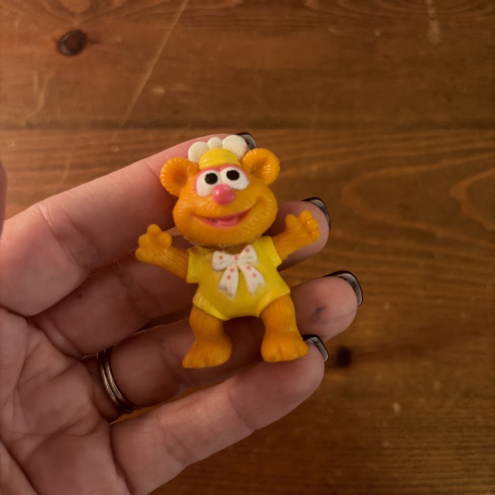 MCDONALDS 1986 MUPPET BABIES HAPPY MEAL KERMIT & FOZZIE